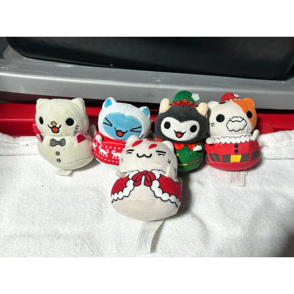 Mini kleptocats